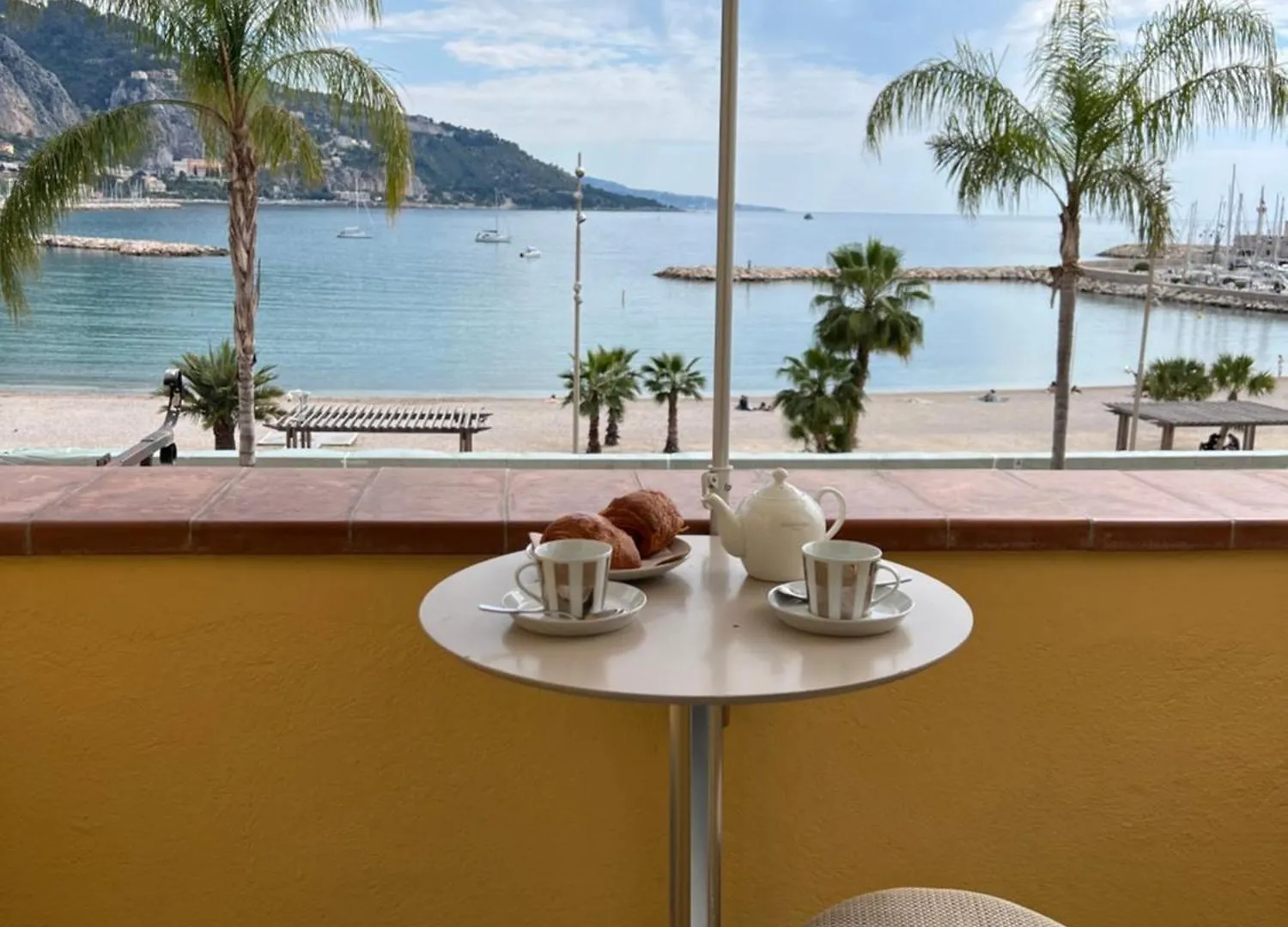Appartement Entre Ciel Et Mer Menton