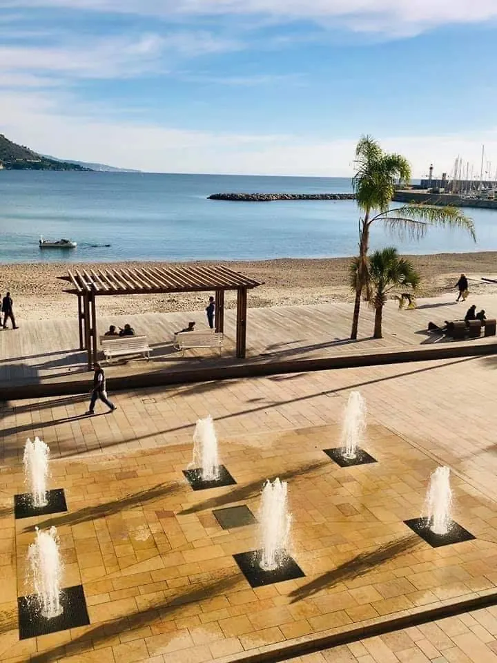 Appartement Entre Ciel Et Mer Menton